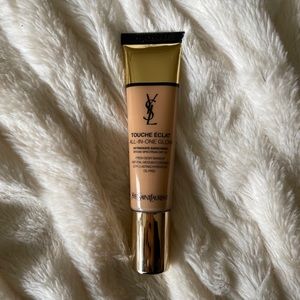 YSL Touche Eclat All-In-One Glow Foundation